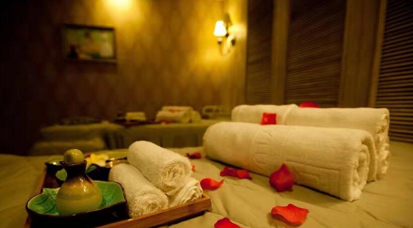 广州黄埔高端水疗spa会馆就这样带着清风月静抚慰了光阴悲喜